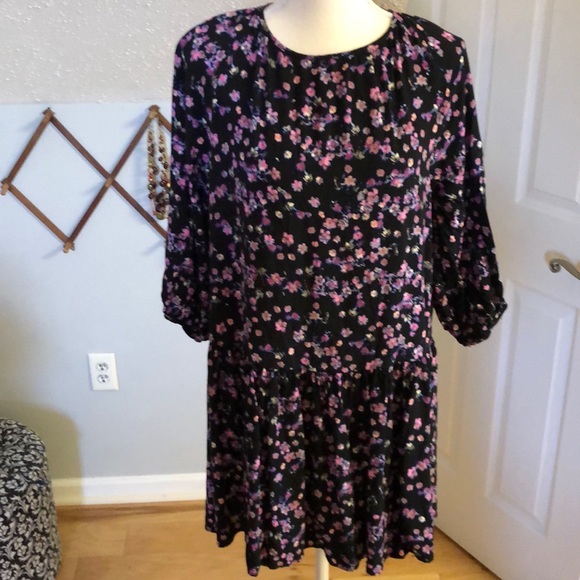 H&M Dresses & Skirts - H&M Babydoll Trapeze Drop Waist dress